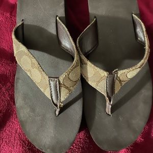 Coach platform Slippers Size 8B